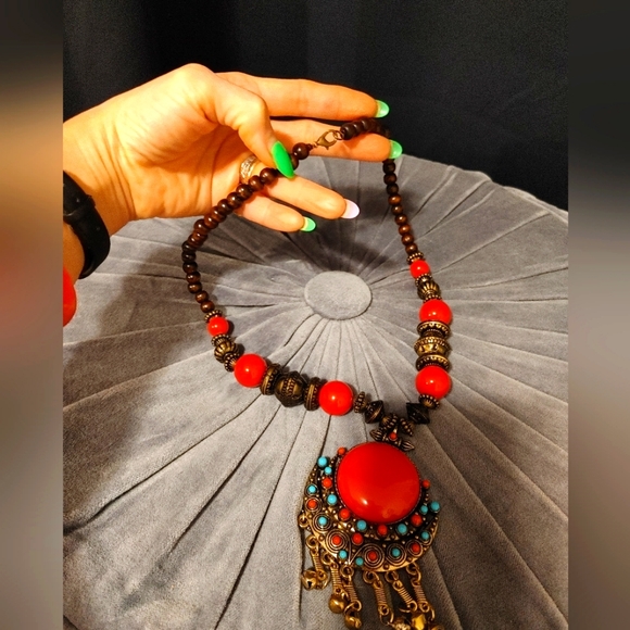 Fashion Accessories Necklace 🌺😍 - Picture 5 of 6